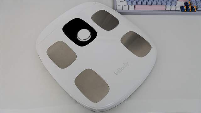 频8电极+12项数据+97%准确率有点全面瓦力棋牌InBody体脂秤H30评测：3(图9)